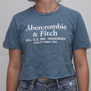 cropped abercrombie & fitch tee!